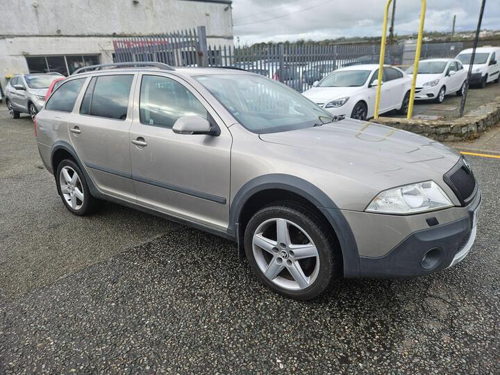 Skoda Octavia 2.0 TDI Scout 4WD Euro 4 5dr