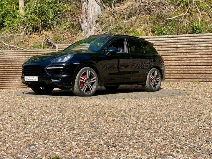 Porsche Cayenne 4.8 GTS TiptronicS 4WD Euro 5 (s/s) 5dr Porsche Cayenne 4.8 GTS TiptronicS 4WD Euro 5 (s/s) 5dr