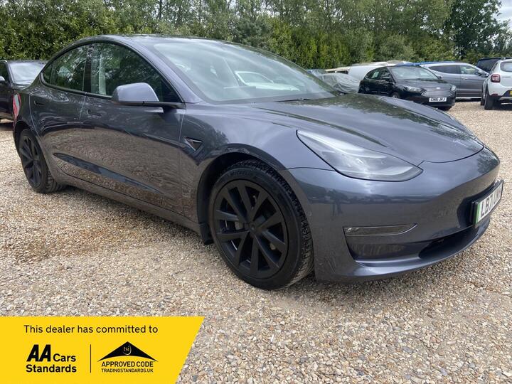 Tesla Model 3 (Dual Motor) Long Range Auto 4WDE 4dr