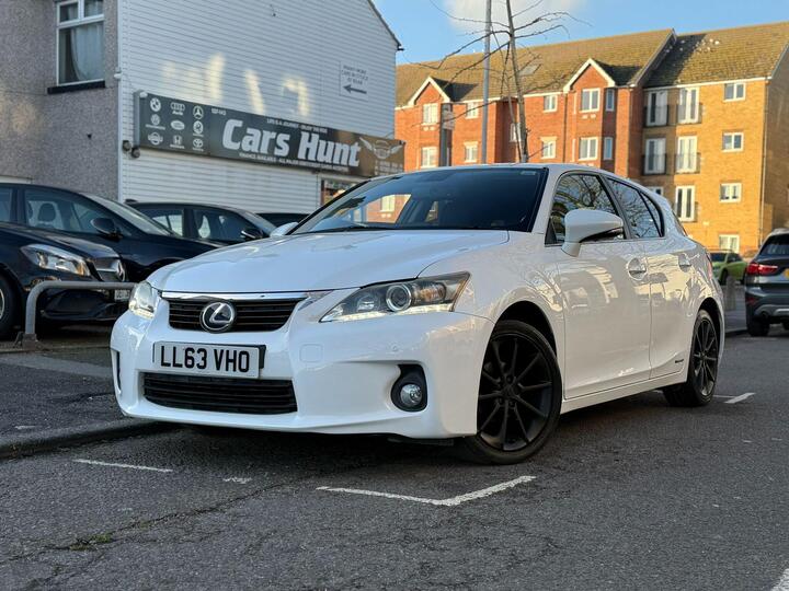 Lexus CT 1.8 200h Luxury CVT Euro 5 (s/s) 5dr