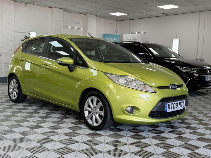Ford FIESTA 1.4 Zetec 5dr