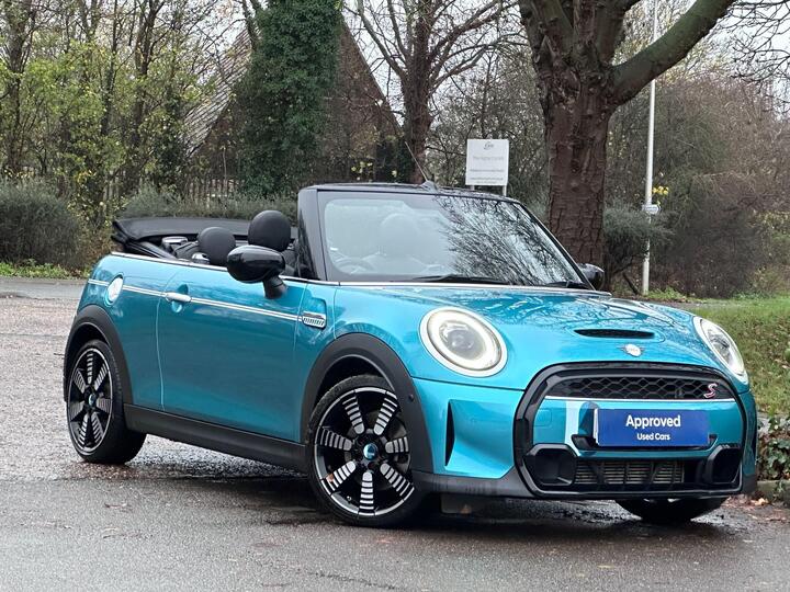 MINI Convertible 2.0 Cooper S Seaside Edition Steptronic Euro 6 (s/s) 2dr