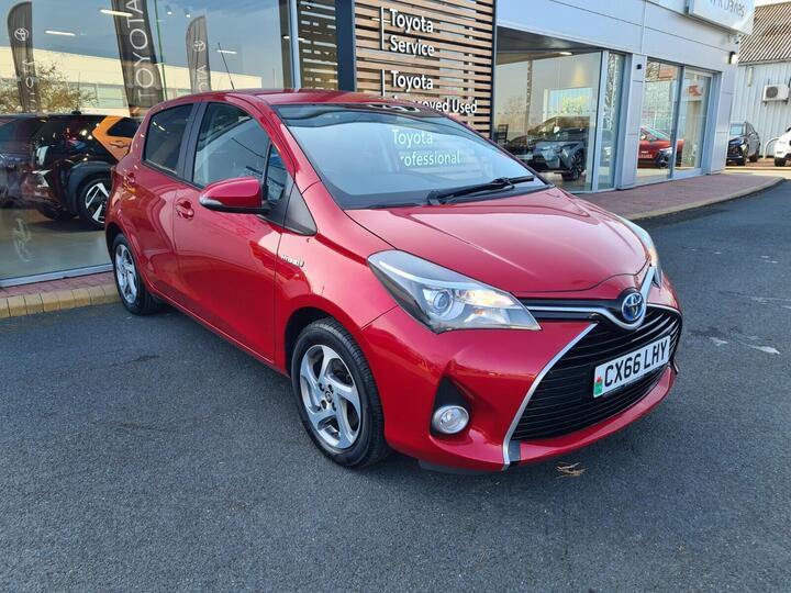 Toyota Yaris 1.5 VVT-h Icon E-CVT Euro 6 5dr