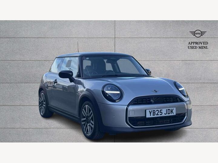 MINI Cooper 1.5C Classic Steptronic Euro 6 (s/s) 3dr