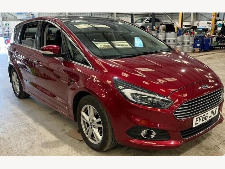 Ford S-Max 2.0 TDCi Titanium Euro 6 (s/s) 5dr