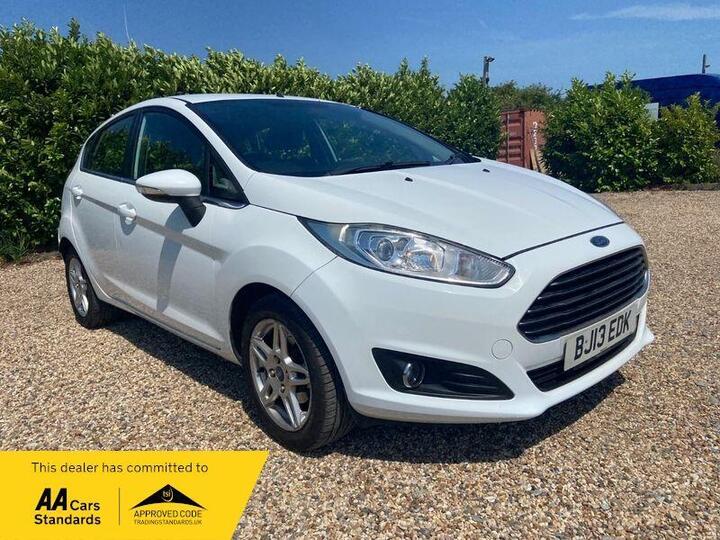 Ford FIESTA 1.25 Zetec Euro 5 5dr