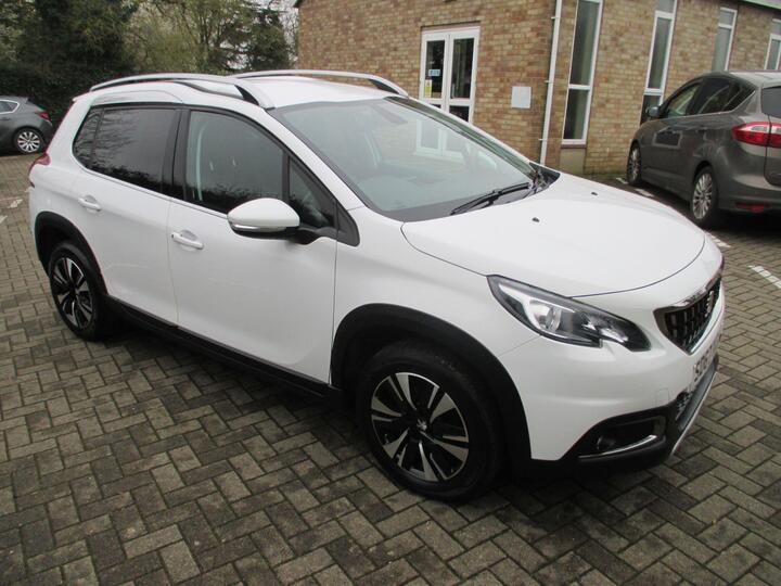 Peugeot 2008 1.2 PureTech Allure Euro 6 5dr