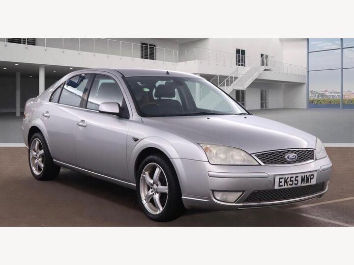 Ford Mondeo 2.0 Ghia X 5dr