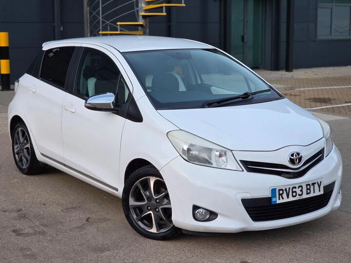 Toyota Yaris 1.33 Dual VVT-i Trend Multidrive S Euro 5 5dr