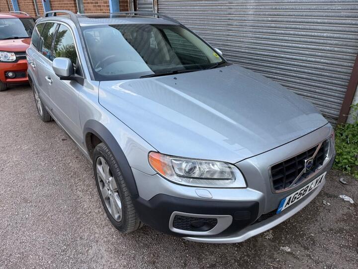 Volvo XC70 2.4 D5 SE Lux Geartronic AWD Euro 4 5dr