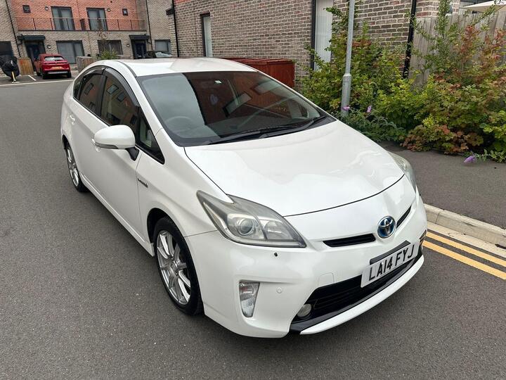Toyota Prius 1.8 VVT-h T4 CVT EURO 6 AUTOMATIC Toyota Prius 1.8 VVT-h T4 CVT EURO 6 AUTOMATIC
