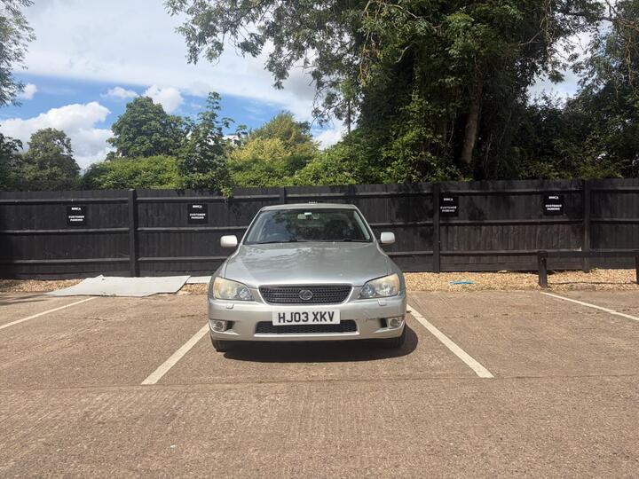 Lexus IS 2.0 200 SE 4dr