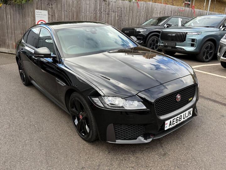 Jaguar XF 2.0i 300 Sport Auto AWD Euro 6 (s/s) 4dr