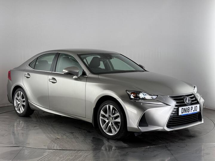 Lexus IS 2.5 300h Executive Edition E-CVT Euro 6 (s/s) 4dr
