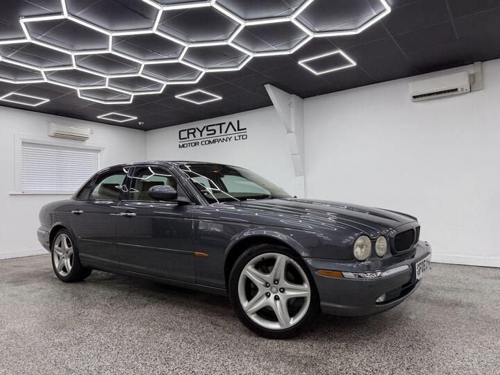 Jaguar XJ 3.0 XJ6 Sovereign 4dr