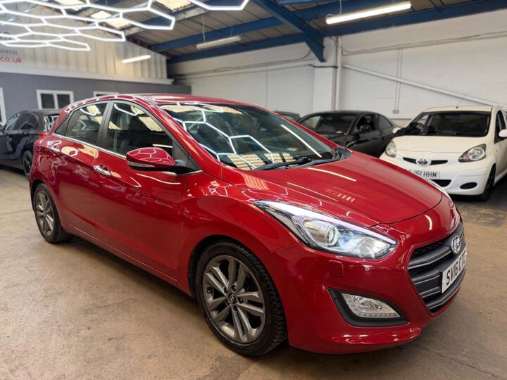 Hyundai I30 1.6 CRDi Blue Drive Premium Euro 6 (s/s) 5dr