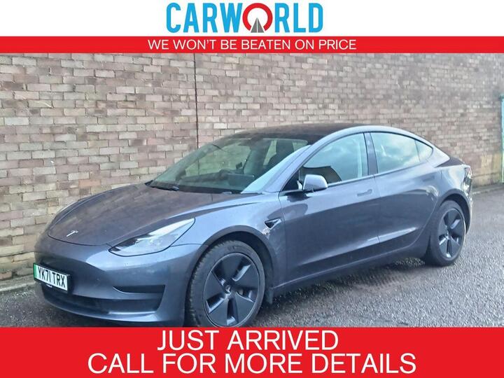Tesla Model 3 Standard Range Plus Auto RWD 4dr