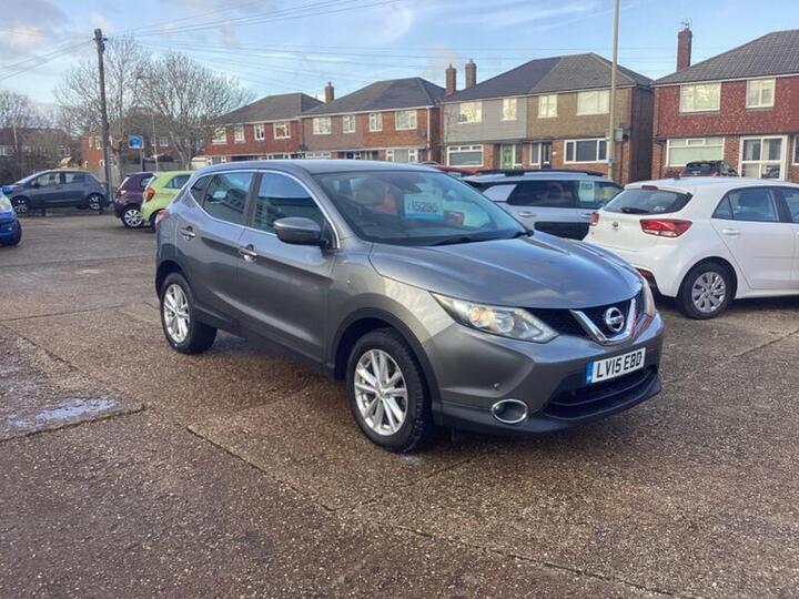 Nissan Qashqai 1.2 DIG-T Acenta 2WD Euro 5 (s/s) 5dr