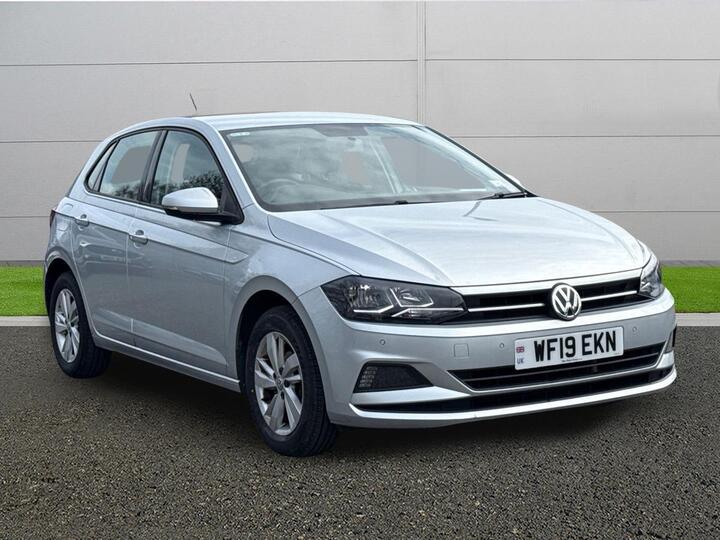 Volkswagen Polo 1.0 TSI SE Euro 6 (s/s) 5dr Volkswagen Polo 1.0 TSI SE Euro 6 (s/s) 5dr
