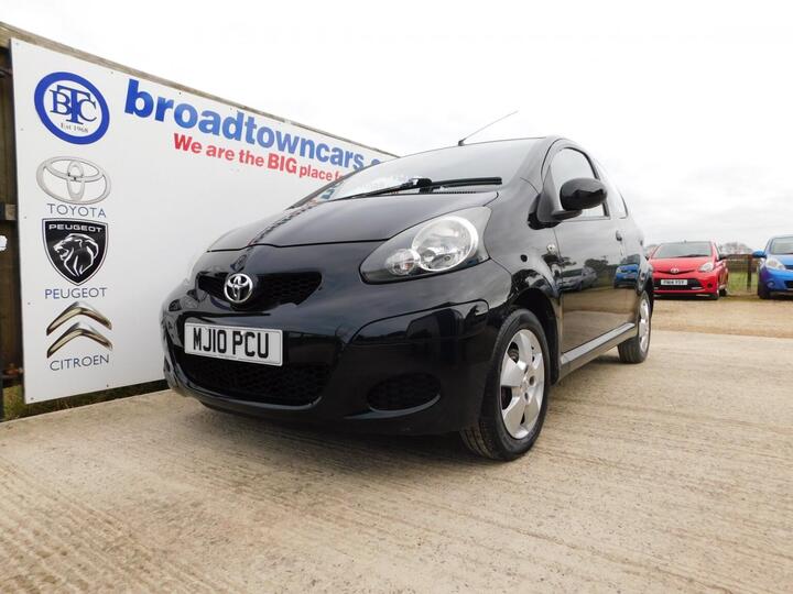 Toyota AYGO 1.0 VVT-i Black Euro 4 3dr (AC)