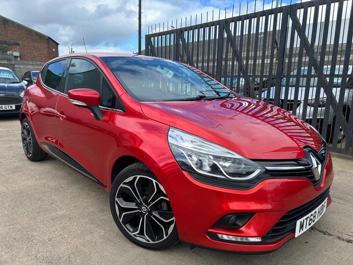 Renault Clio 0.9 TCe Iconic Euro 6 (s/s) 5dr