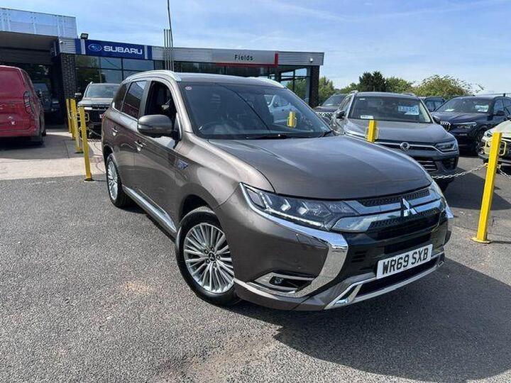 Mitsubishi Outlander 2.4h TwinMotor 13.8kWh 4h CVT 4WD Euro 6 (s/s) 5dr