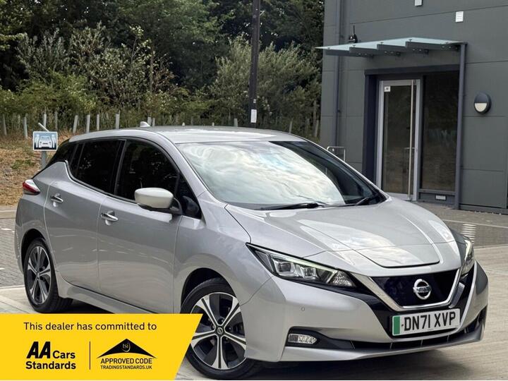 Nissan Leaf 40kWh Tekna Auto 5dr