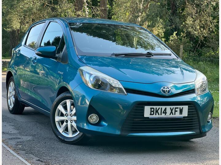 Toyota Yaris 1.5 VVT-h Icon Plus CVT Euro 5 5dr