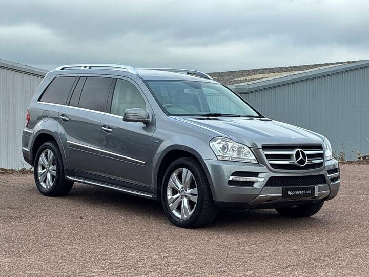Mercedes-Benz GL Class 3.0 GL350 CDI V6 BlueEfficiency G-Tronic 4WD Euro 5 5dr Mercedes-Benz GL Class 3.0 GL350 CDI V6 BlueEfficiency G-Tronic 4WD Euro 5 5dr