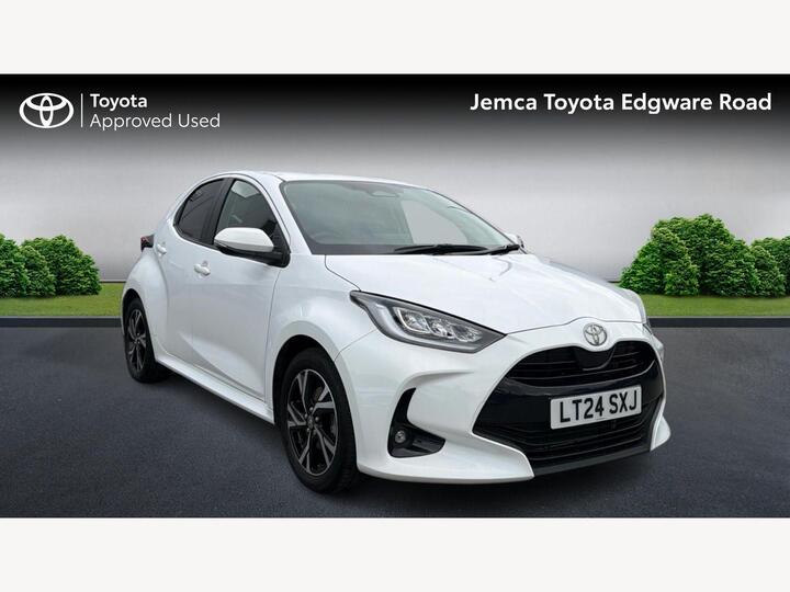 Toyota Yaris 1.5 VVT-h Design E-CVT Euro 6 (s/s) 5dr