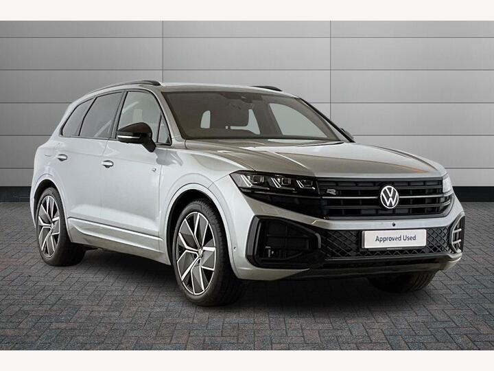 Volkswagen Touareg 3.0 TDI V6 Black Edition Tiptronic 4Motion Euro 6 (s/s) 5dr