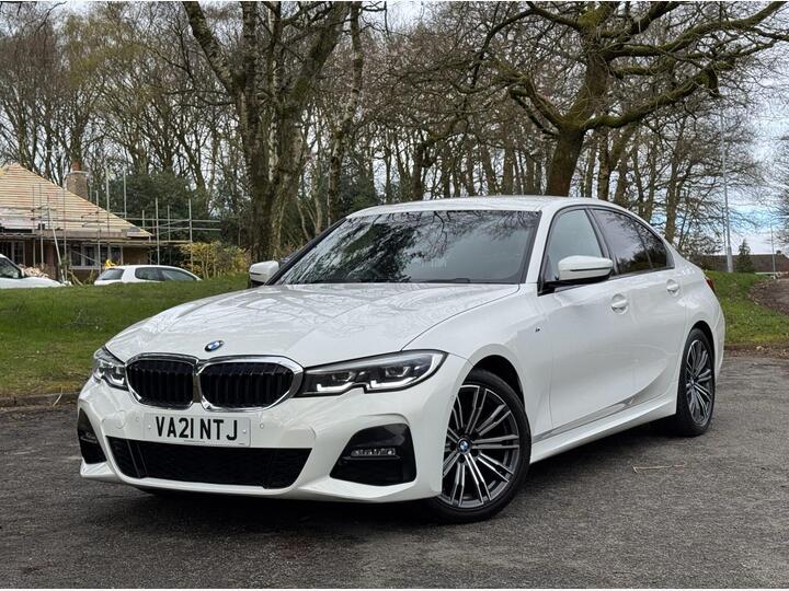 BMW 3 Series 2.0 318i M Sport Auto Euro 6 (s/s) 4dr BMW 3 Series 2.0 318i M Sport Auto Euro 6 (s/s) 4dr