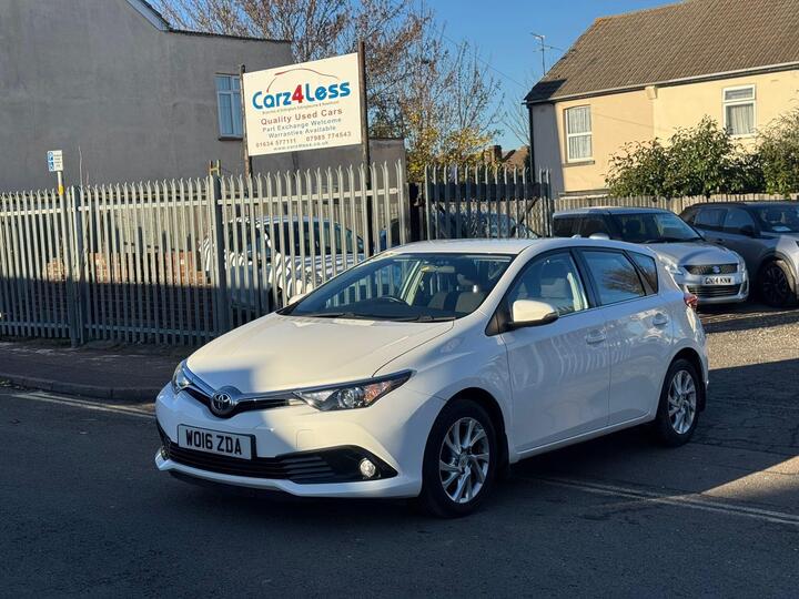 Toyota Auris 1.2 VVT-i Business Edition Euro 6 (s/s) 5dr