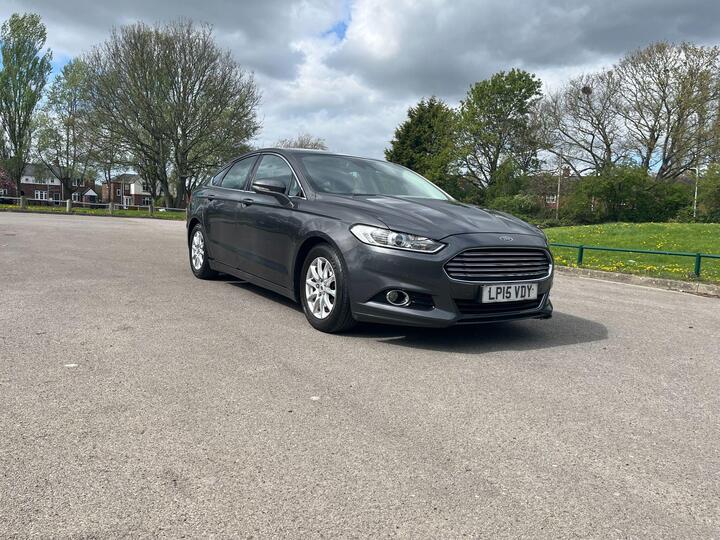 Ford Mondeo 1.6 TDCi ECOnetic Titanium Euro 5 (s/s) 5dr