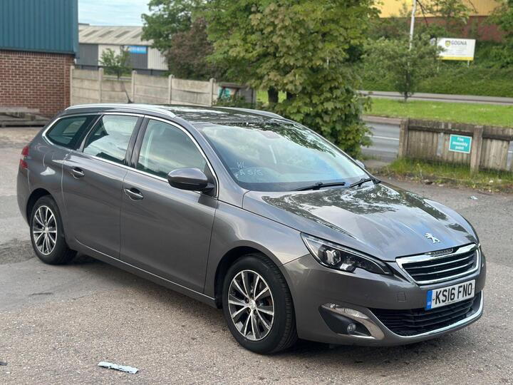 Peugeot 308 SW 1.6 BlueHDi Allure Euro 6 (s/s) 5dr Peugeot 308 SW 1.6 BlueHDi Allure Euro 6 (s/s) 5dr