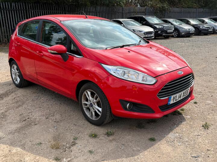 Ford Fiesta 1.0T EcoBoost Zetec Euro 5 (s/s) 5dr