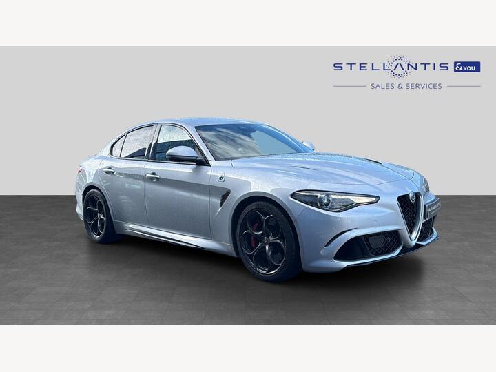 Alfa Romeo Giulia 2.9 V6 Bi-Turbo Quadrifoglio Auto Euro 6 (s/s) 4dr