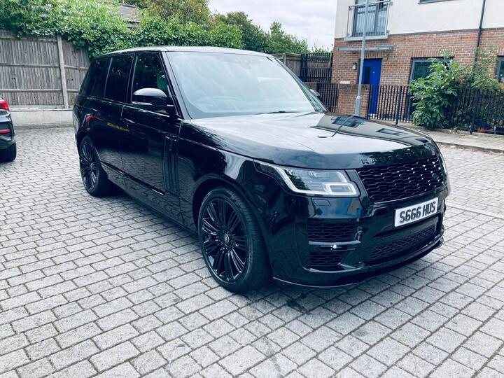 Land Rover Range Rover 4.4 SD V8 Vogue SE Auto 4WD Euro 6 (s/s) 5dr Land Rover Range Rover 4.4 SD V8 Vogue SE Auto 4WD Euro 6 (s/s) 5dr