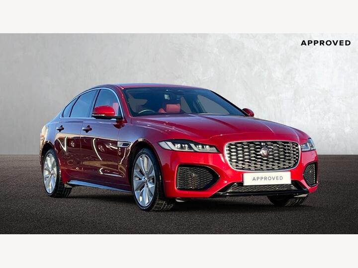 Jaguar XF 2.0 P250 R-Dynamic SE