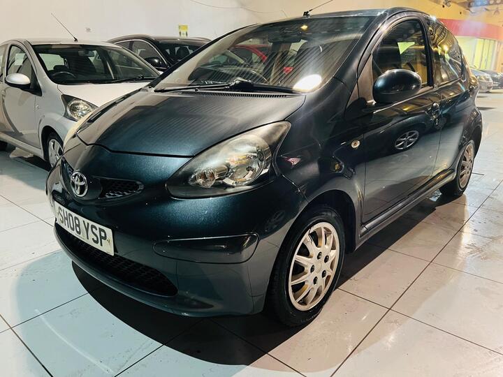 Toyota AYGO 1.0 VVT-i + Euro 4 5dr