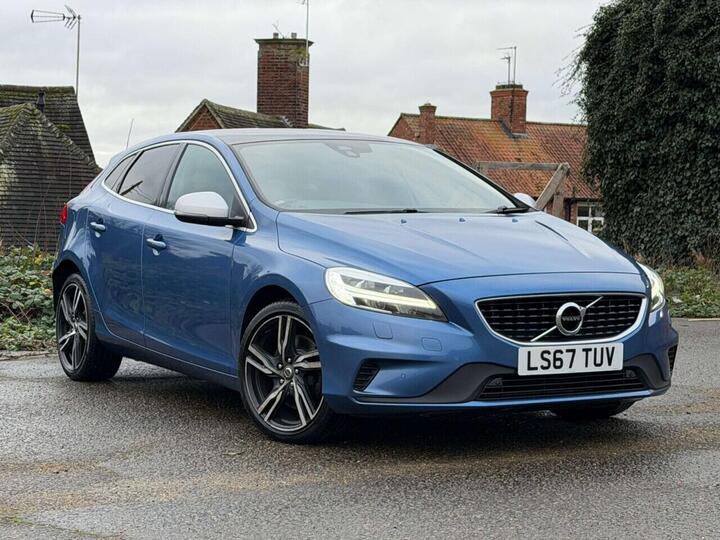 Volvo V40 2.0 D2 R-Design Pro Auto Euro 6 (s/s) 5dr