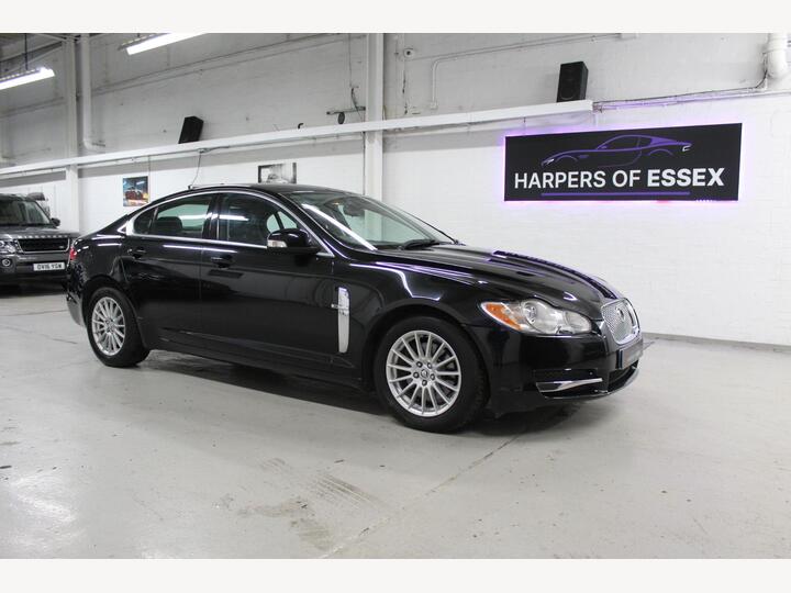 Jaguar XF 2.7d V6 Luxury Auto Euro 4 4dr