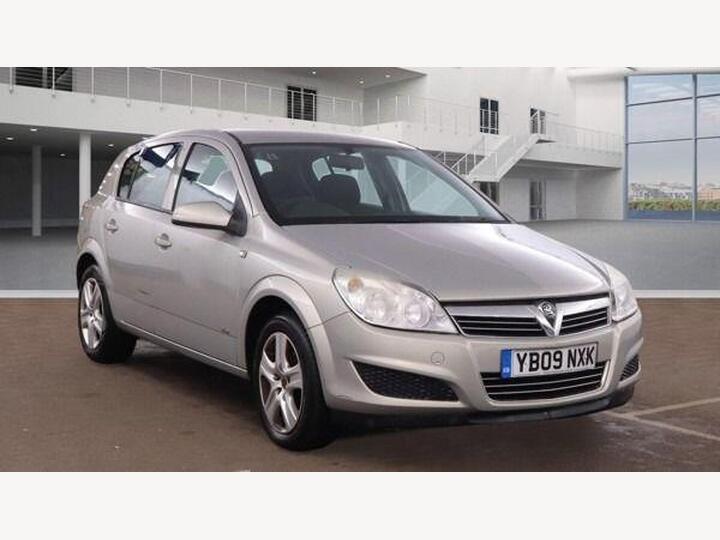 Vauxhall Astra 1.8i 16v Club 5dr