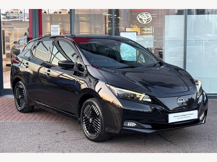 Nissan LEAF 59kWh E+ Tekna Auto 5dr Nissan LEAF 59kWh E+ Tekna Auto 5dr