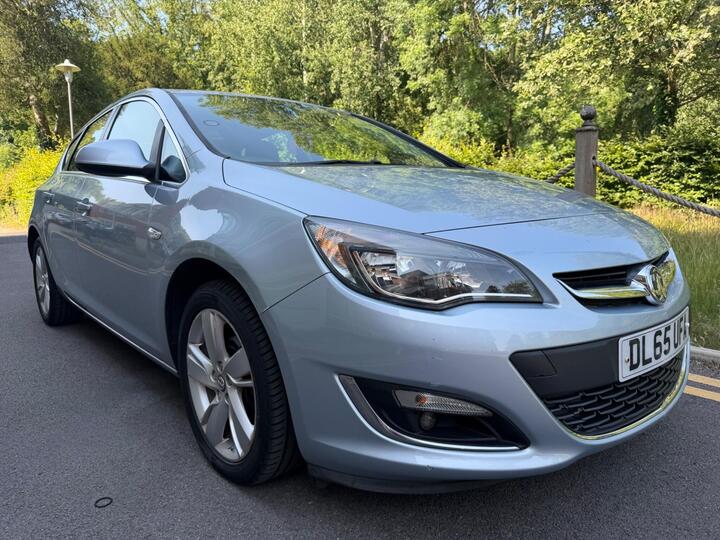 Vauxhall Astra 1.4i SRi Euro 6 5dr
