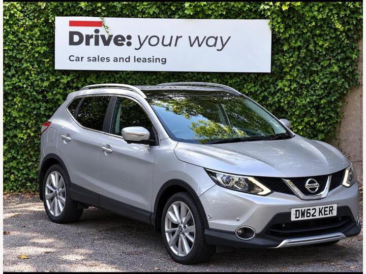 Nissan Qashqai 1.2 DIG-T Tekna 2WD Euro 5 (s/s) 5dr