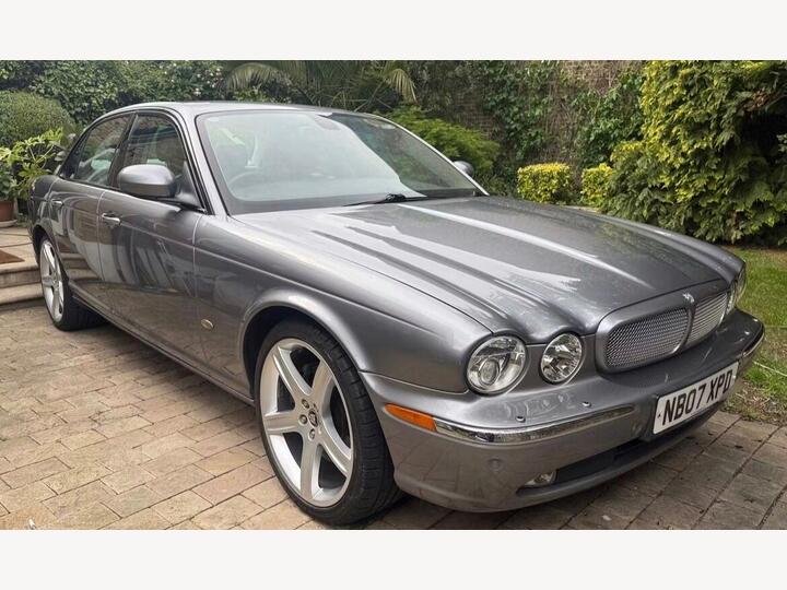 Jaguar XJ 2.7 TDVi Sport Premium 4dr