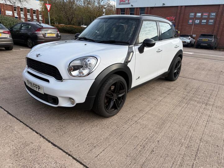 MINI Countryman 1.6 Cooper S ALL4 Euro 5 (s/s) 5dr MINI Countryman 1.6 Cooper S ALL4 Euro 5 (s/s) 5dr