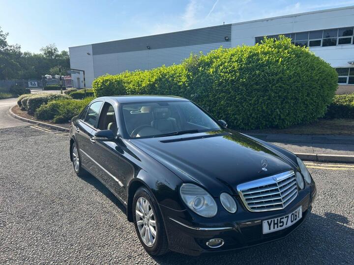 Mercedes-Benz E-CLASS 2.1 E220 CDI Elegance 4dr