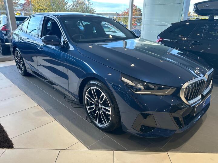 BMW 5 Series 2.0 520i MHT M Sport Steptronic Euro 6 (s/s) 4dr